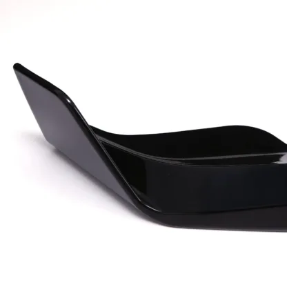 Finished in gloss black to complement your X1's paintwork