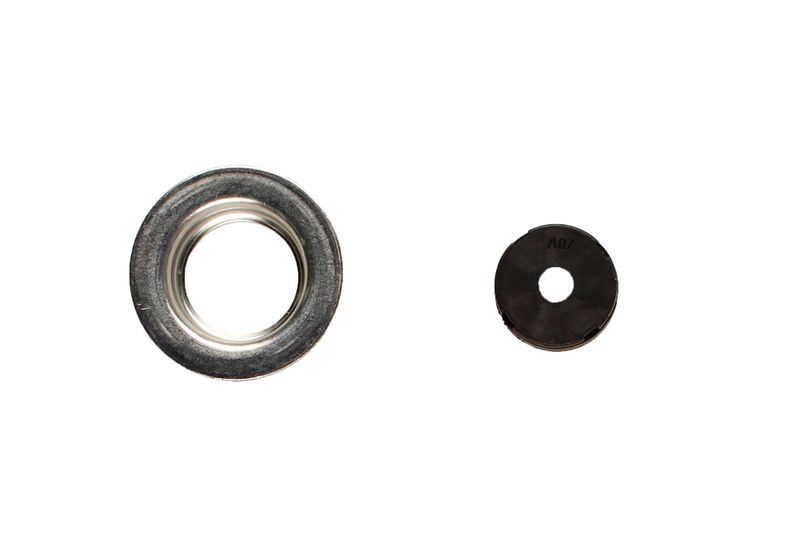 Fitting PositionFront AxleShock Absorber TypeGas PressureShock Absorber DesignSpring-bearing DamperShock Absorber Mounting TypeBottom eyeShock Absorber Mounting TypeTop pinShock Absorber SystemTwin-Tube