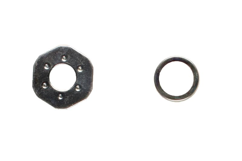 Fitting PositionFront AxleShock Absorber TypeGas PressureShock Absorber DesignSuspension Strut InsertShock Absorber Mounting TypeBottom PlateShock Absorber Mounting TypeTop pinShock Absorber SystemTwin-Tube