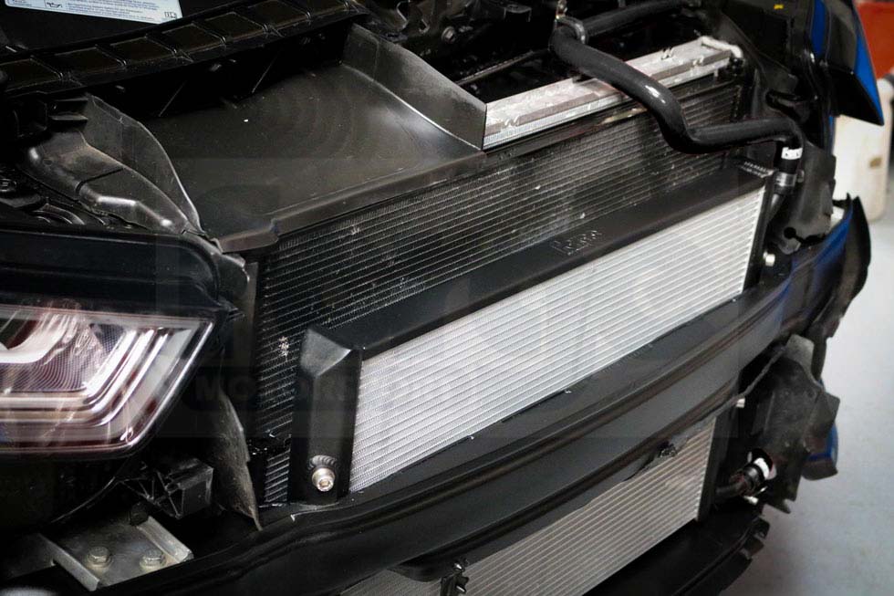 <li>This unique design has allowed inlet temperatures to be lowered by 20 degrees C (68 degrees F) in 3 back to back consecutive runs on the dyno.</li>