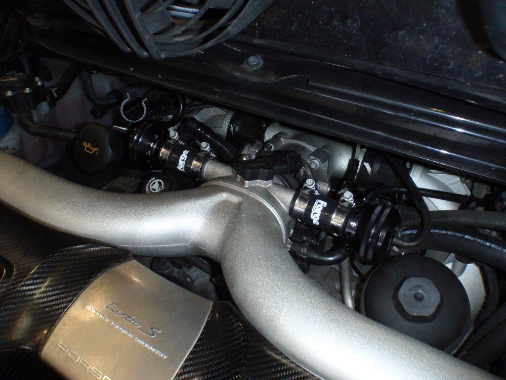 <p>This is a&nbsp;Atmospheric Valve Kit for the&nbsp;Porsche 997 Gen 2 .</p>