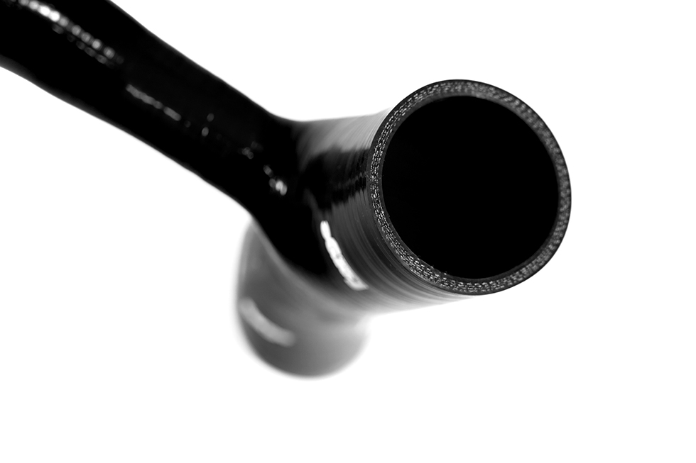 and air containing oil mist. You can trust that these hoses are engineered to withstand the demands of your vehicle.</li>
