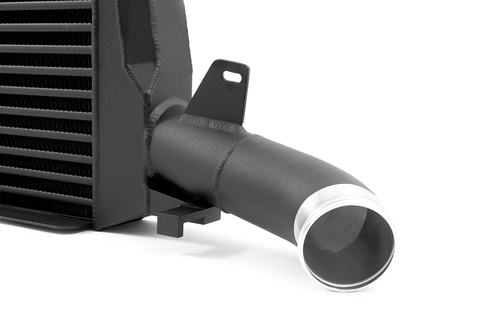 <p>The end tanks are designed such that the standard boost hoses can be retained.</p>