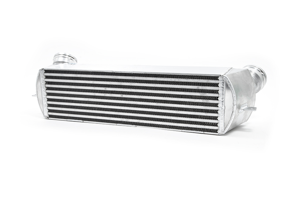 and BMW 1M equipped with the N54 (twin turbo)&nbsp;6 cylinder engine. Our criteria was to achive maximum efficiency whilst retaining a simple fitment. With our testing results indicating increased cooling of up to 30&deg;C and the ability to install this on your driveway at home in under one hour