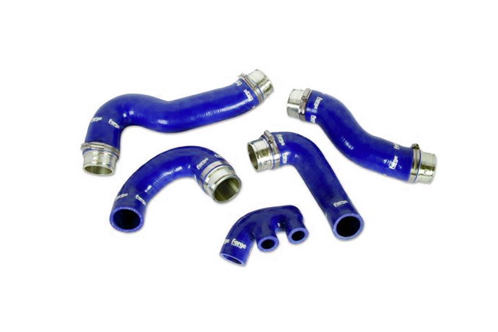 Organic Acid Technology coolants (O.A.T.) or air containing oil mist.</li>