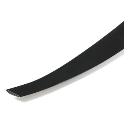 –Rear Spoiler