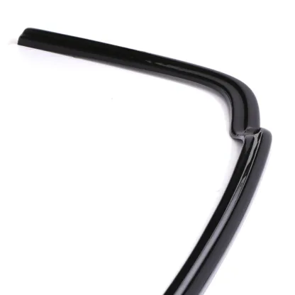 –Rear Tailgate Spoiler