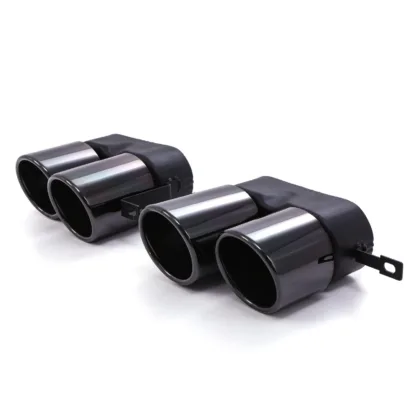 Gloss black finish to complement your 3 Series' paintwork