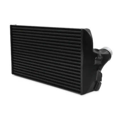 offering greater cooling efficiency with their high flow end tanks and bar-and-plate cores. Manufactured from lightweight and durable aluminium