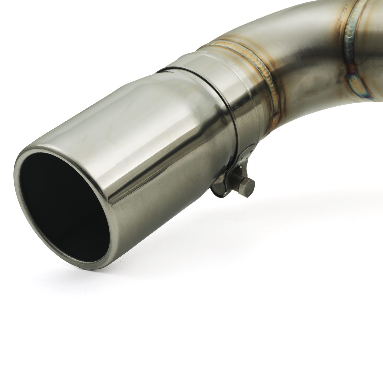 Polished 3.5' tailpipes designed to fit beneath the OEM rear valance