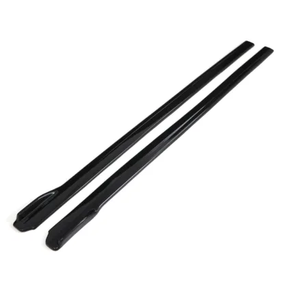 Gloss black finish to complement your Polo's paintwork