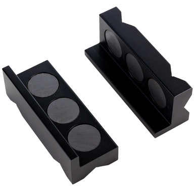 Have you ever tried to make AN lines and realised that you are damaging the fittings? This is where Exoracing magnetic AN vice jaws come in. They are machined from 6061 billet aluminium and include 3 x strong neodymium magnets in each half to fit perfectly inside a vice without slipping.