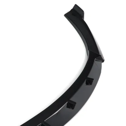 Finished in gloss black to complement your Seat's paintwork